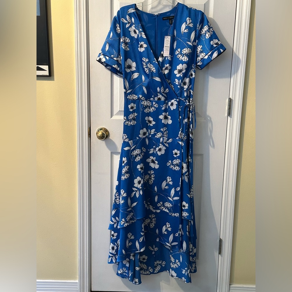 Beautiful/flowing Floral Print dress. Faux Wrap Midi Dress with layers size 14 - Picture 5 of 14